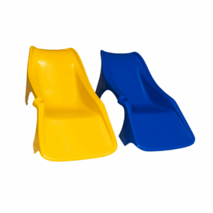 Espreguiçadeira Milano de fibra de vidro com porta-copos para área externa